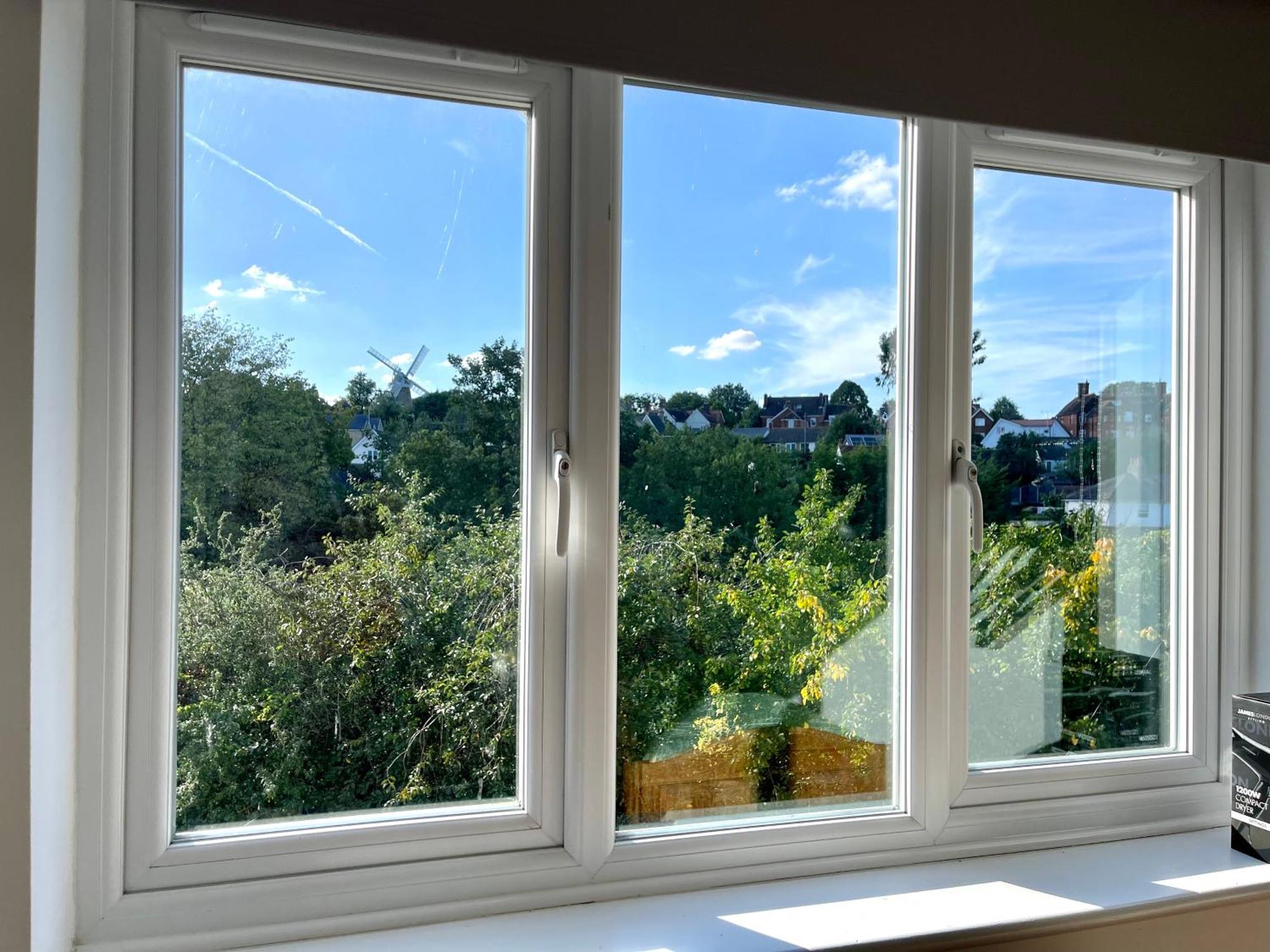 סטאנסטד מאונטפיצ'ט Large 5 Bed Detached House Near Stansted Airport With Parking For 2 Vehicles! Stansted Stays מראה חיצוני תמונה